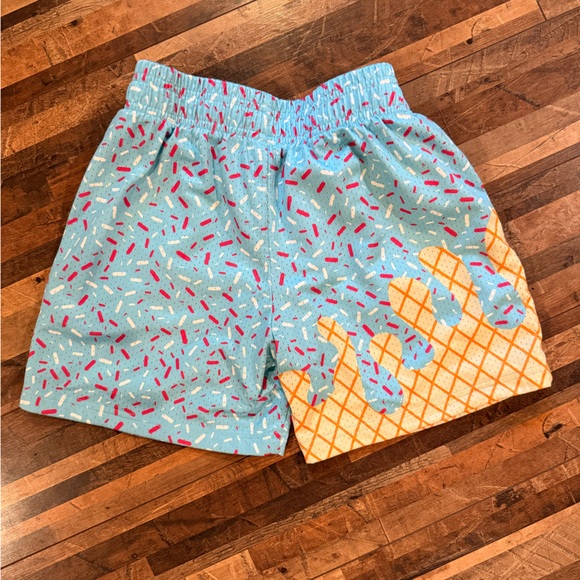 Baseball Lifestyle 101 sprinkle and ice cream shorts for boys, size youth medium - Picture 2 of 5